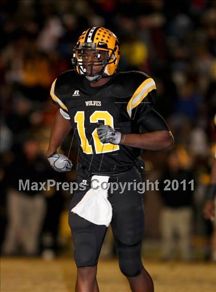 Thumbnail 1 in Lincolnton vs. Polk County (NCHSAA 2A Playoffs) photogallery.