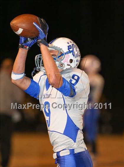 Thumbnail 3 in Lincolnton vs. Polk County (NCHSAA 2A Playoffs) photogallery.