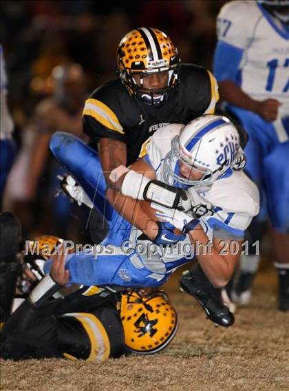 Thumbnail 3 in Lincolnton vs. Polk County (NCHSAA 2A Playoffs) photogallery.