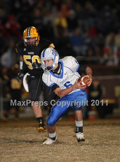 Thumbnail 3 in Lincolnton vs. Polk County (NCHSAA 2A Playoffs) photogallery.