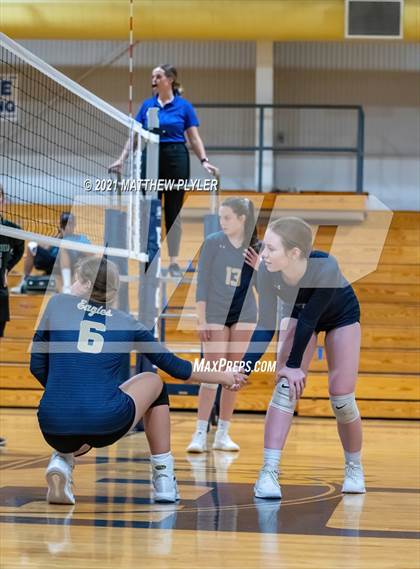 Thumbnail 2 in Greenfield @ Fayetteville Academy photogallery.