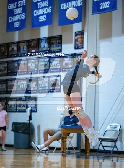Thumbnail 2 in Greenfield @ Fayetteville Academy photogallery.