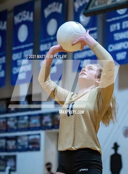 Thumbnail 1 in Greenfield @ Fayetteville Academy photogallery.
