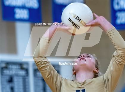 Thumbnail 2 in Greenfield @ Fayetteville Academy photogallery.