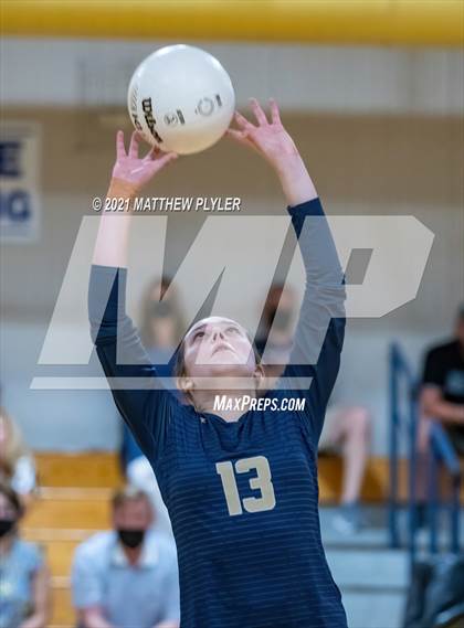 Thumbnail 1 in Greenfield @ Fayetteville Academy photogallery.
