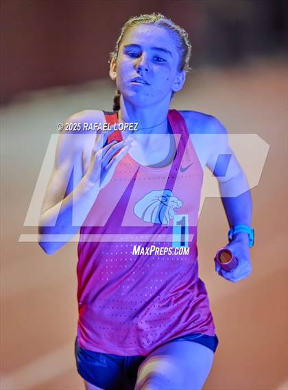 Thumbnail 2 in Eagle No Tax Relays (4x800M) photogallery.