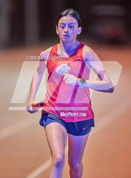 Thumbnail 2 in Eagle No Tax Relays (4x800M) photogallery.