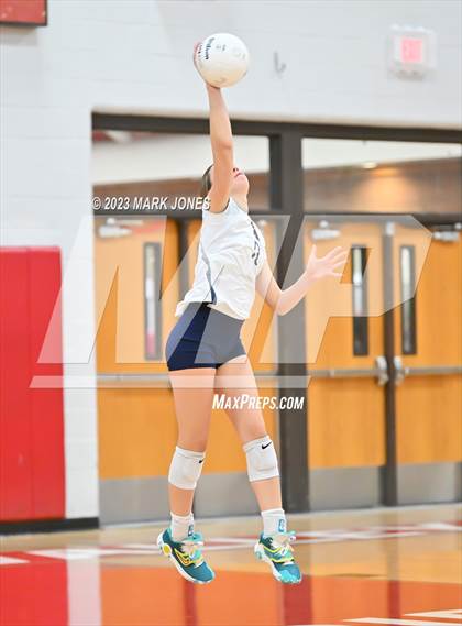 Thumbnail 3 in Willow Canyon vs. Paradise Valley photogallery.