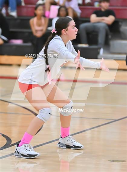 Thumbnail 1 in Willow Canyon vs. Paradise Valley photogallery.