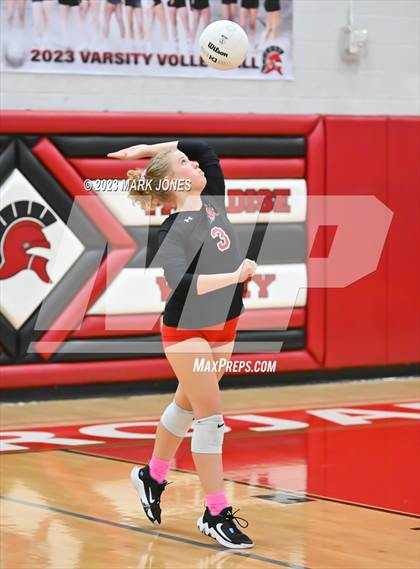 Thumbnail 1 in Willow Canyon vs. Paradise Valley photogallery.