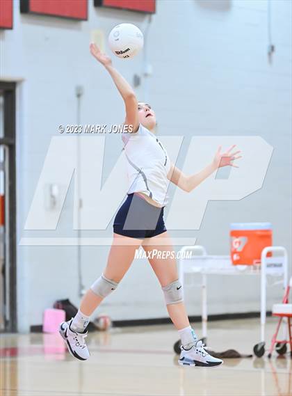 Thumbnail 3 in Willow Canyon vs. Paradise Valley photogallery.