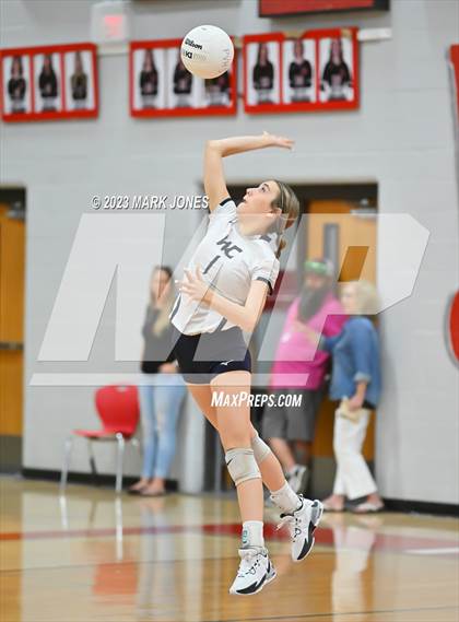 Thumbnail 1 in Willow Canyon vs. Paradise Valley photogallery.