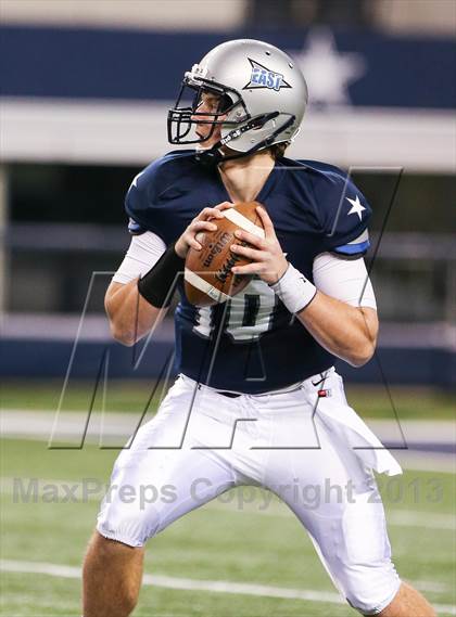 Thumbnail 2 in Blue-Grey All-American Game (@ AT&T Stadium) photogallery.