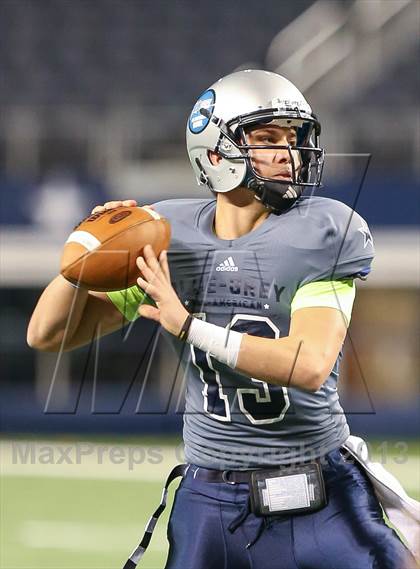 Thumbnail 3 in Blue-Grey All-American Game (@ AT&T Stadium) photogallery.