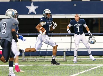 Thumbnail 3 in Blue-Grey All-American Game (@ AT&T Stadium) photogallery.