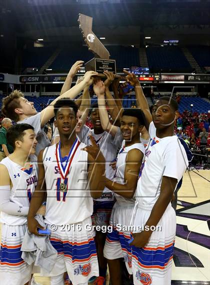 Thumbnail 3 in St. Joseph Notre Dame vs St. Bernard (CIF State D5 Final) photogallery.