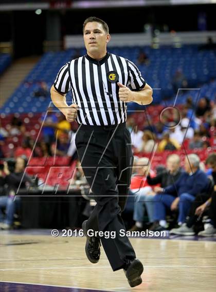 Thumbnail 3 in St. Joseph Notre Dame vs St. Bernard (CIF State D5 Final) photogallery.