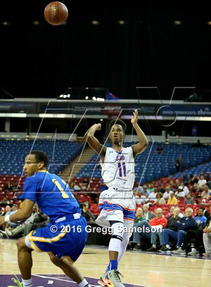 Thumbnail 2 in St. Joseph Notre Dame vs St. Bernard (CIF State D5 Final) photogallery.