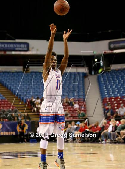 Thumbnail 2 in St. Joseph Notre Dame vs St. Bernard (CIF State D5 Final) photogallery.