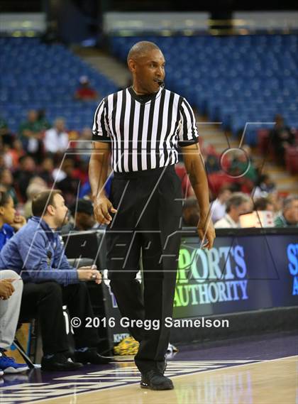 Thumbnail 2 in St. Joseph Notre Dame vs St. Bernard (CIF State D5 Final) photogallery.