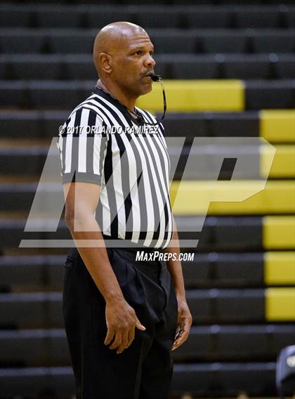 Thumbnail 1 in Eastlake vs Scripps Ranch (Grossmont Winter Classic) photogallery.