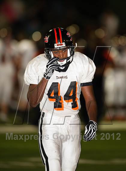 Thumbnail 3 in Woburn Memorial @ Acton-Boxborough photogallery.