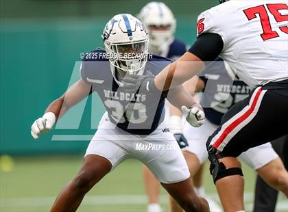 Thumbnail 2 in Walnut Grove vs. Argyle (UIL 5A D2 Football Regional) photogallery.