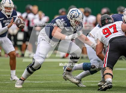 Thumbnail 2 in Walnut Grove vs. Argyle (UIL 5A D2 Football Regional) photogallery.