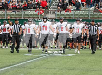 Thumbnail 2 in Walnut Grove vs. Argyle (UIL 5A D2 Football Regional) photogallery.