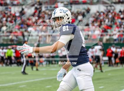 Thumbnail 3 in Walnut Grove vs. Argyle (UIL 5A D2 Football Regional) photogallery.
