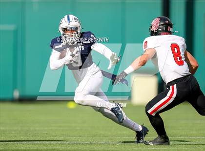 Thumbnail 3 in Walnut Grove vs. Argyle (UIL 5A D2 Football Regional) photogallery.