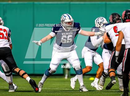 Thumbnail 3 in Walnut Grove vs. Argyle (UIL 5A D2 Football Regional) photogallery.