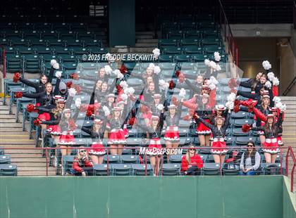 Thumbnail 3 in Walnut Grove vs. Argyle (UIL 5A D2 Football Regional) photogallery.
