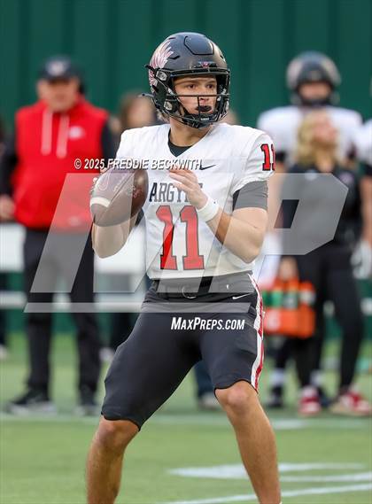 Thumbnail 1 in Walnut Grove vs. Argyle (UIL 5A D2 Football Regional) photogallery.