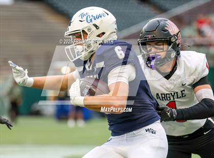 Thumbnail 1 in Walnut Grove vs. Argyle (UIL 5A D2 Football Regional) photogallery.