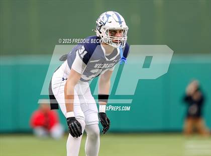 Thumbnail 1 in Walnut Grove vs. Argyle (UIL 5A D2 Football Regional) photogallery.