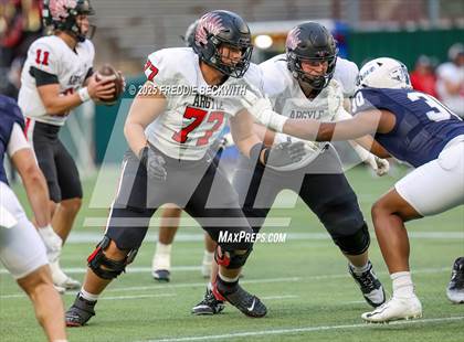 Thumbnail 1 in Walnut Grove vs. Argyle (UIL 5A D2 Football Regional) photogallery.