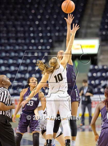 Thumbnail 2 in Lynnwood vs. Beamer photogallery.