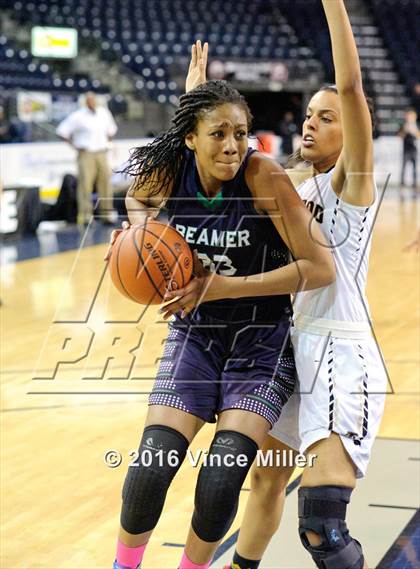 Thumbnail 3 in Lynnwood vs. Beamer photogallery.