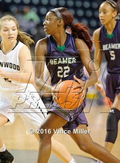 Thumbnail 2 in Lynnwood vs. Beamer photogallery.