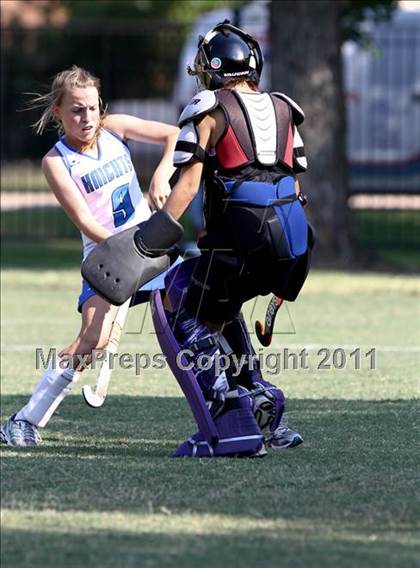 Thumbnail 2 in Kinkaid vs Episcopal photogallery.