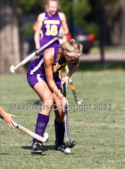 Thumbnail 1 in Kinkaid vs Episcopal photogallery.