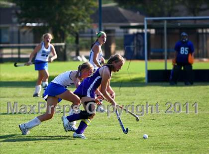 Thumbnail 1 in Kinkaid vs Episcopal photogallery.