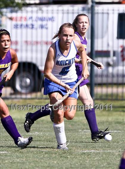Thumbnail 3 in Kinkaid vs Episcopal photogallery.