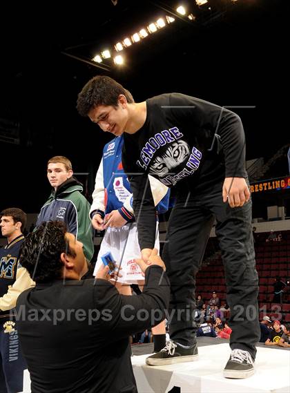 Thumbnail 3 in CIF State Boys Wrestling Championships (Awards) photogallery.