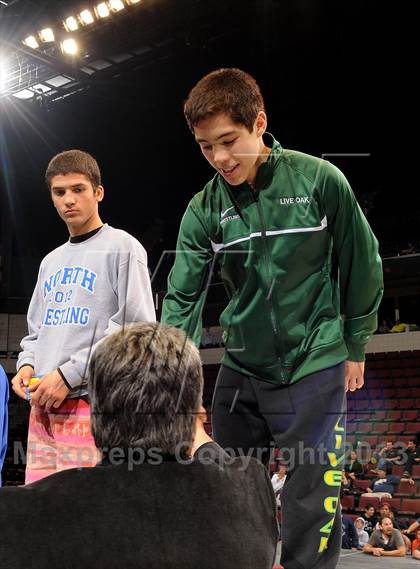 Thumbnail 3 in CIF State Boys Wrestling Championships (Awards) photogallery.