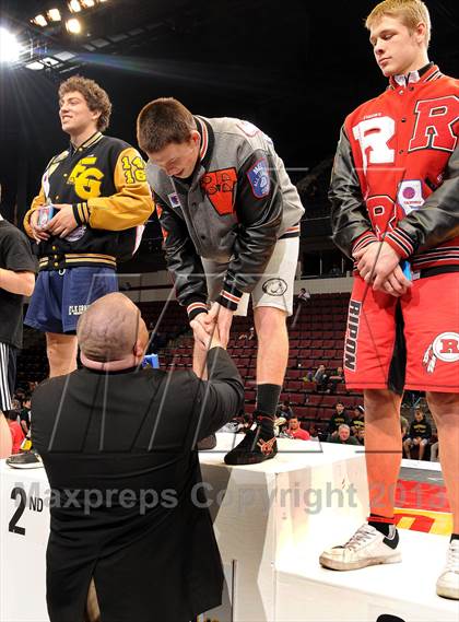 Thumbnail 2 in CIF State Boys Wrestling Championships (Awards) photogallery.