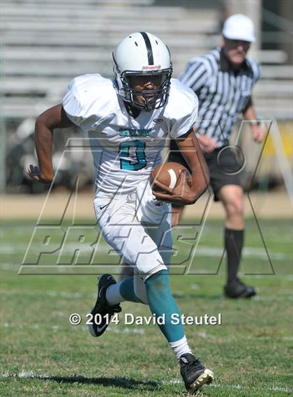 Thumbnail 2 in JV: Sheldon @ Jesuit photogallery.