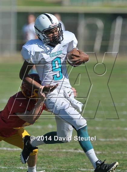 Thumbnail 3 in JV: Sheldon @ Jesuit photogallery.