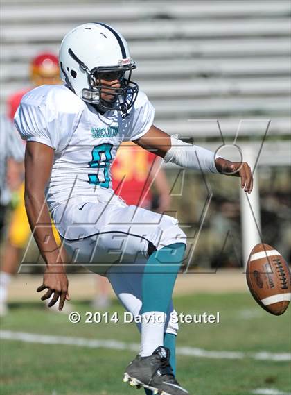 Thumbnail 2 in JV: Sheldon @ Jesuit photogallery.